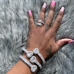 Heart cuff bracelet